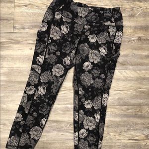 Torrid size 0 leggings